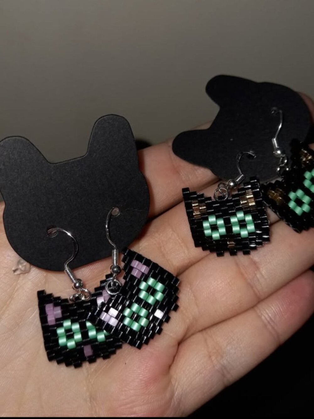 [MADE TO ORDER] 🐾✨ Handcrafted Cat Earrings ✨🐾